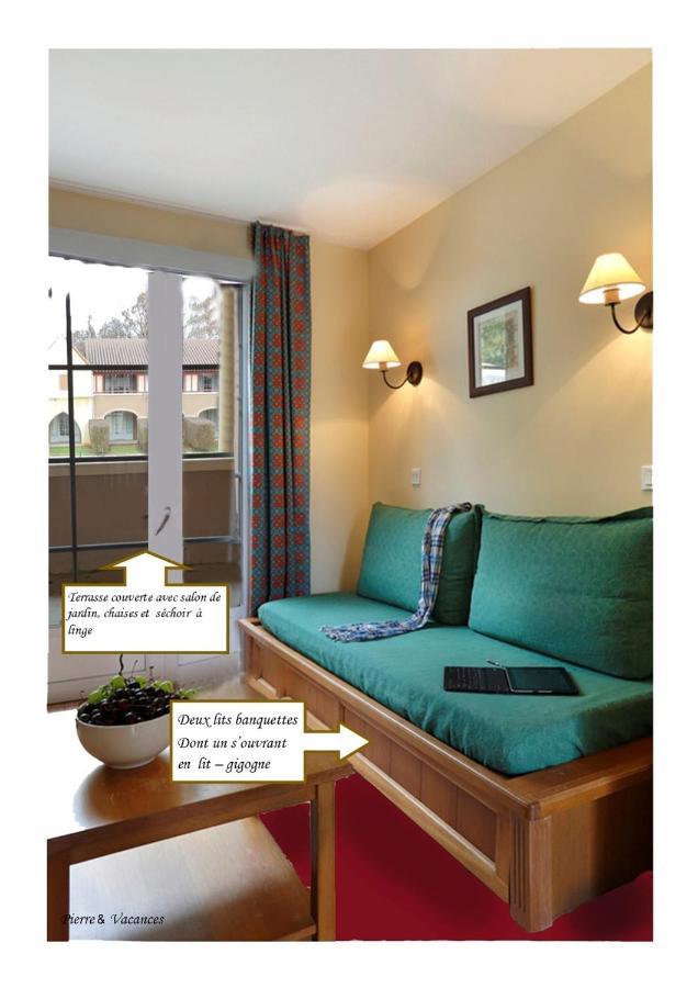 Charmant Appartement Avec Piscine. Monflanquin Bagian luar foto